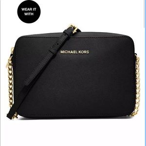 Michael Kors Crossbody - black